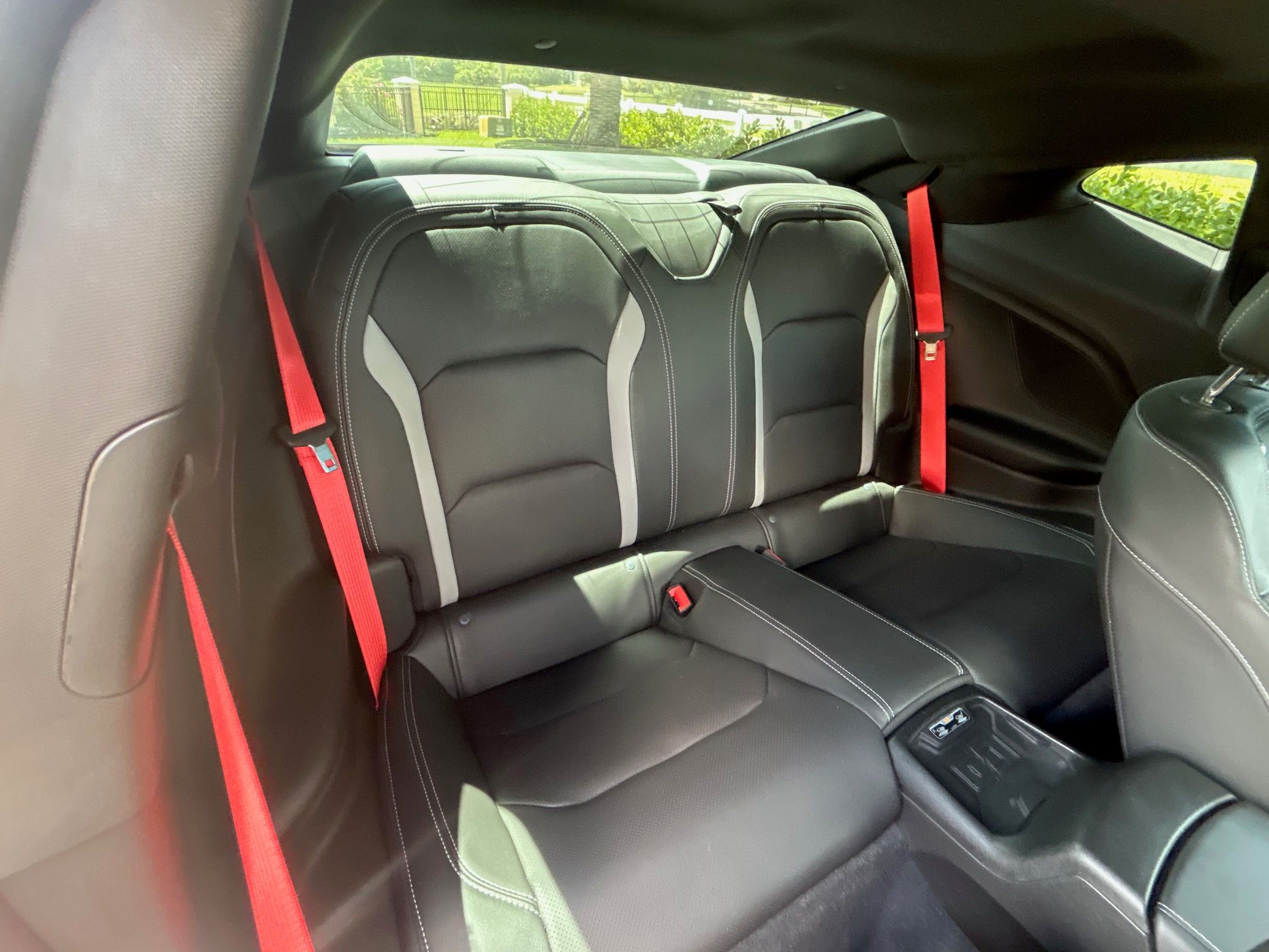 Used 2022 Chevrolet Camaro SS RWD image 18