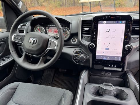 Used 2025 RAM 1500 Big Horn image 14