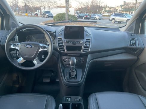 Used 2022 Ford Transit Connect XL image 13
