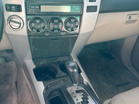 Used 2005 Toyota 4Runner Limited image 16