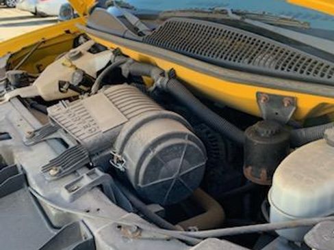 Used 2012 GMC Savana 3500 RWD image 4