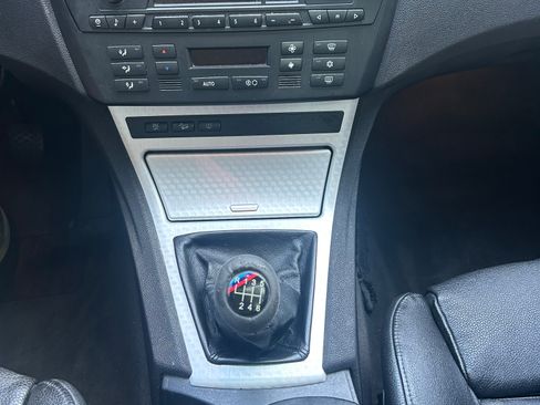 Used 2006 BMW X3 3.0i w/ M Sport Package AWD/4WD image 16