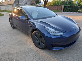 Used 2022 Tesla Model 3 Long Range image 1