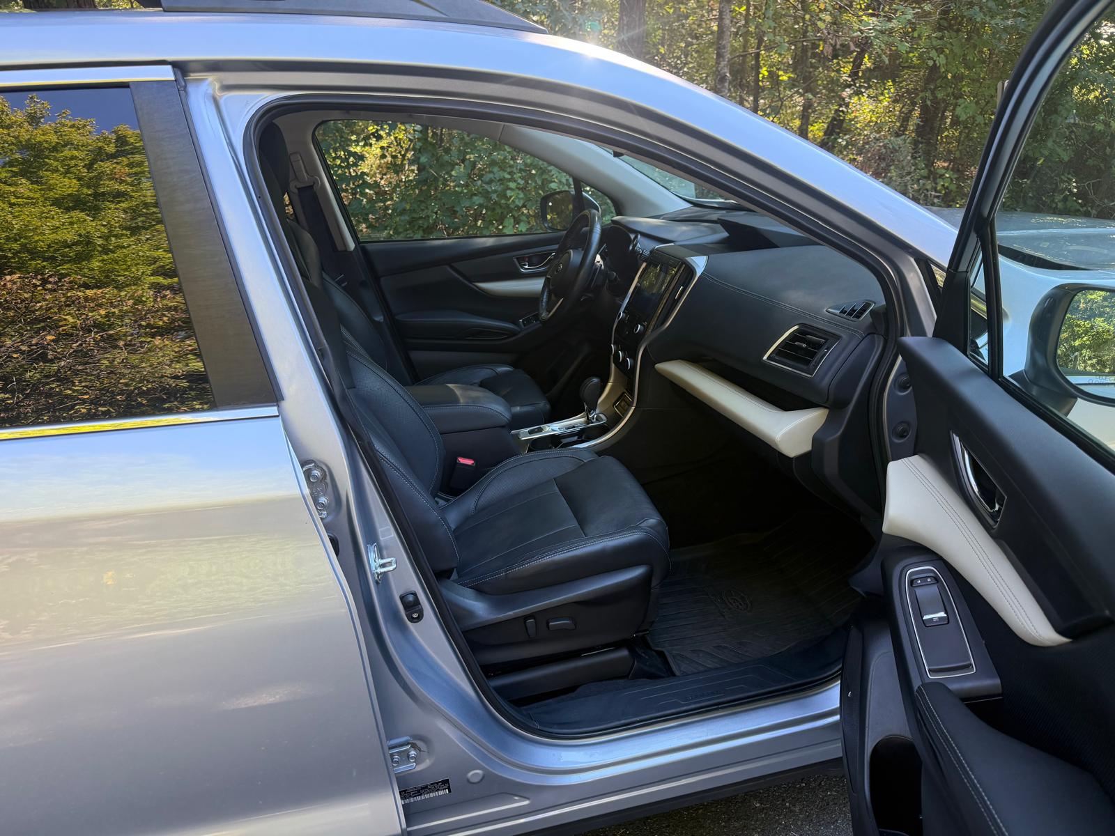 Used 2022 Subaru Ascent Limited AWD/4WD image 13
