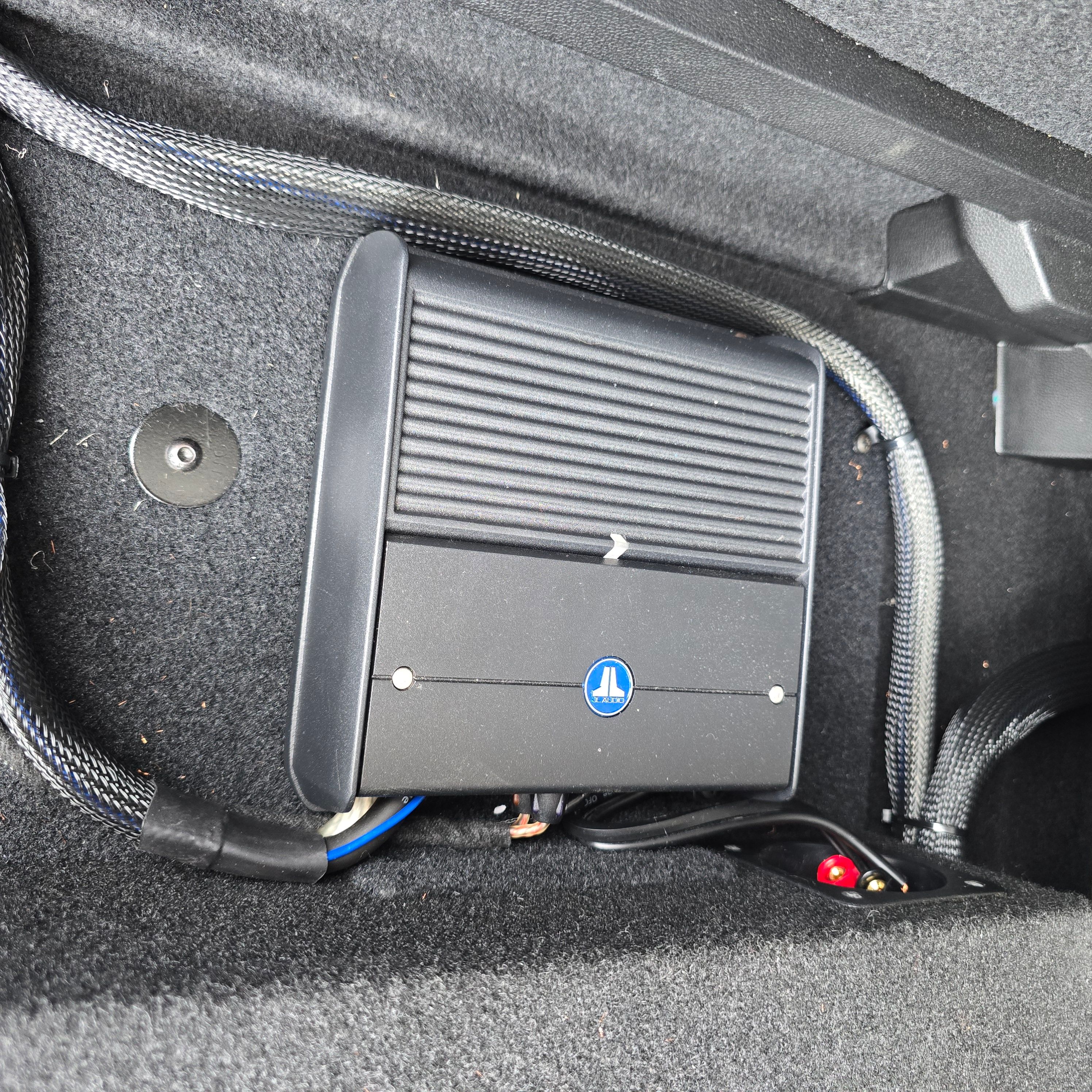 Used 2025 Volkswagen Golf R Black Edition AWD/4WD image 18