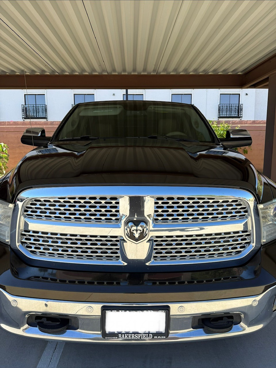 Used 2014 RAM 1500 Laramie w/ Convenience Group AWD/4WD image 2