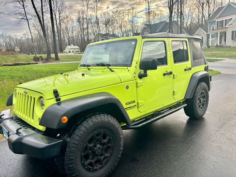 Used 2017 Jeep Wrangler Unlimited Sport w/ Quick Order Package 23S AWD/4WD image 1