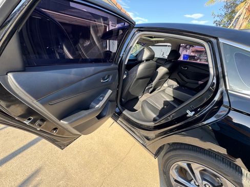 Used 2024 Honda Accord EX-L image 19