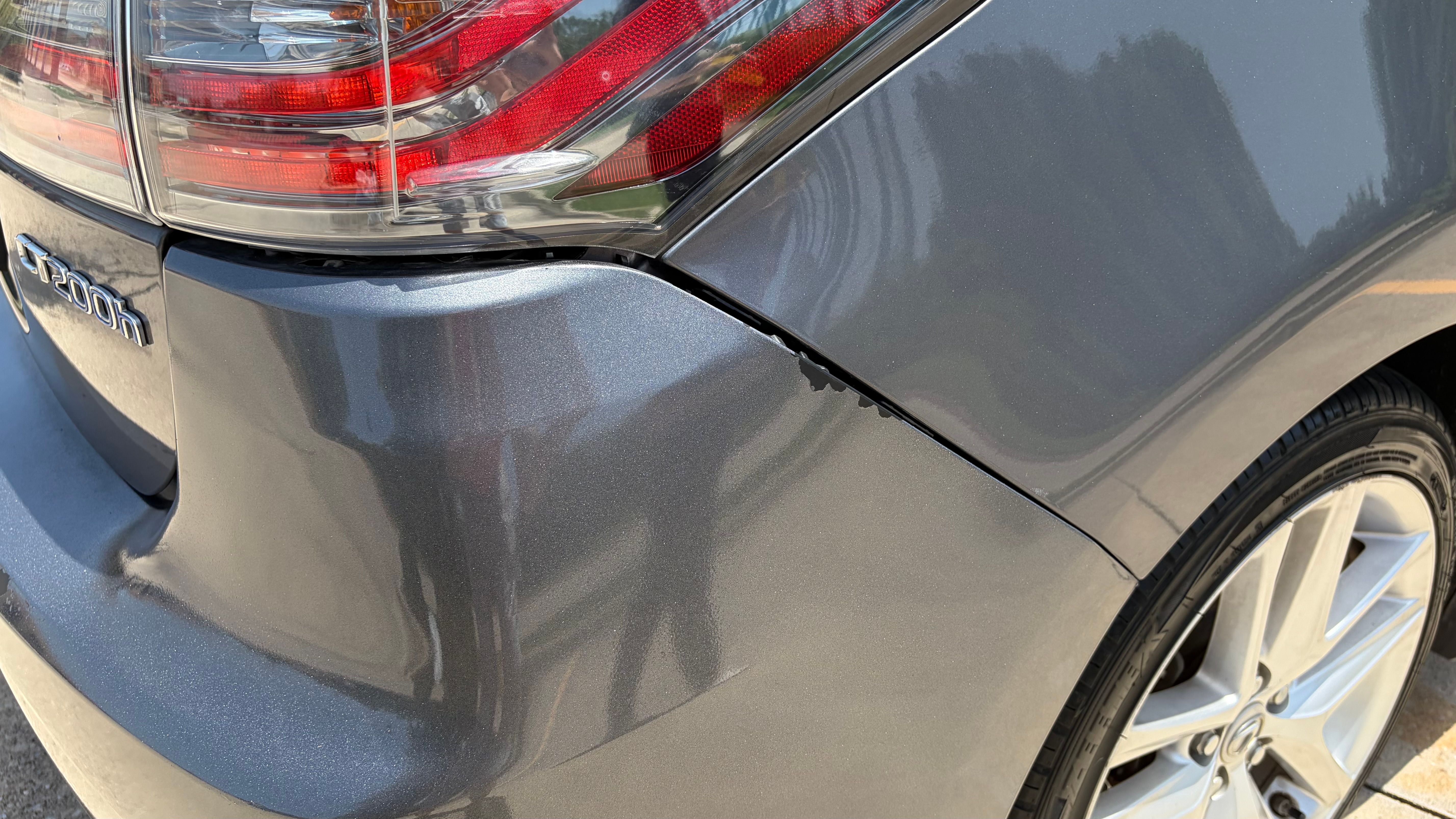 Used 2014 Lexus CT 200h w/ Seat Comfort Package FWD image 25
