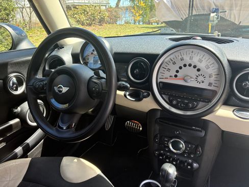 Used 2012 MINI Cooper S FWD image 8