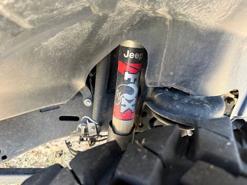 Used 2020 Jeep Gladiator Rubicon image 20