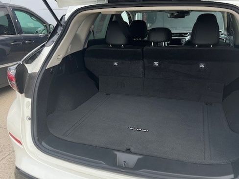 Used 2023 Nissan Murano SV w/ SV Midnight Edition Package image 6