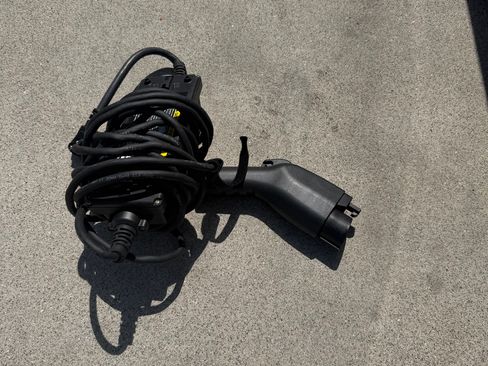 Used 2019 Chevrolet Volt Premier w/ Driver Confidence II Package FWD image 15