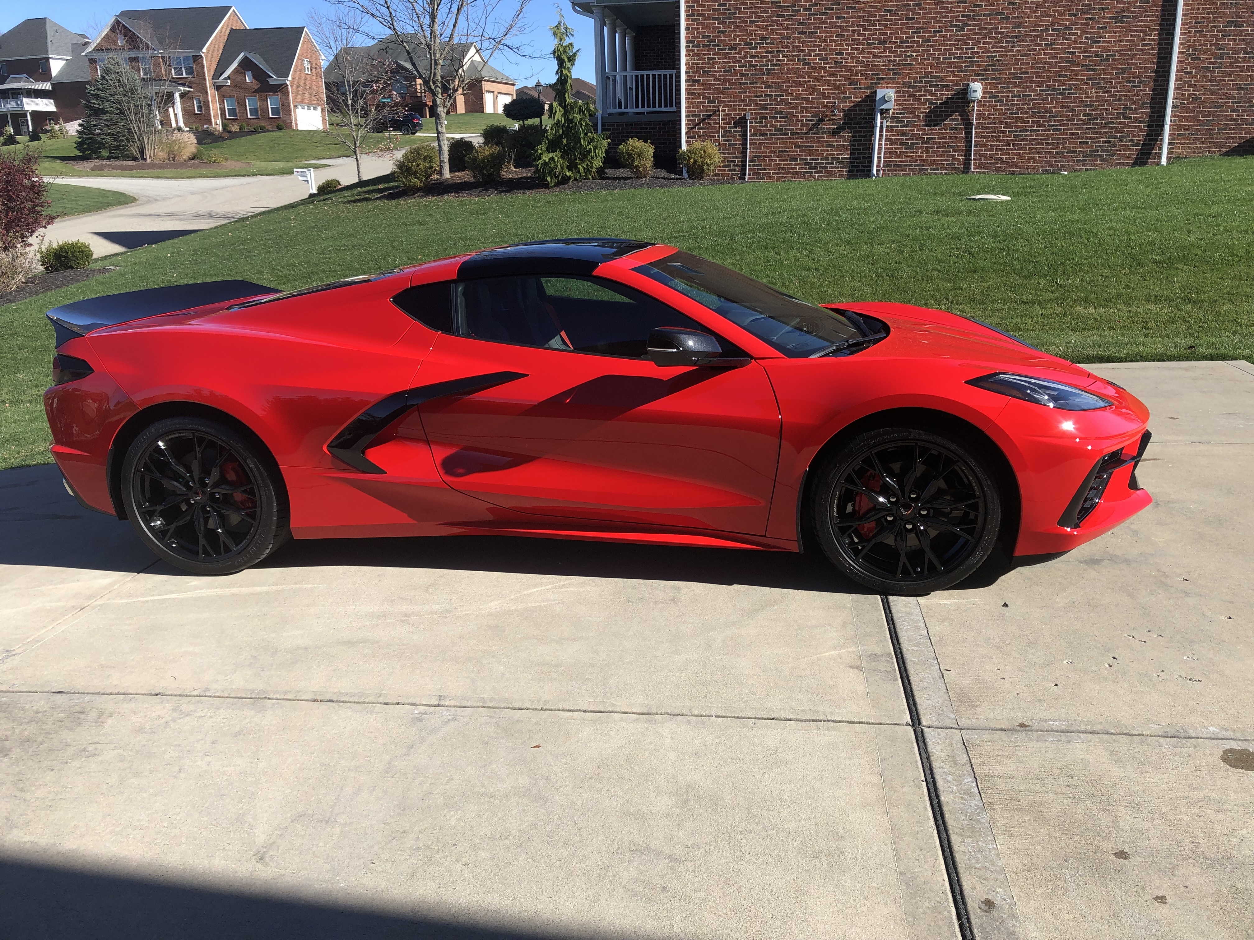 Used 2023 Chevrolet Corvette Stingray Coupe w/ 1LT RWD image 9