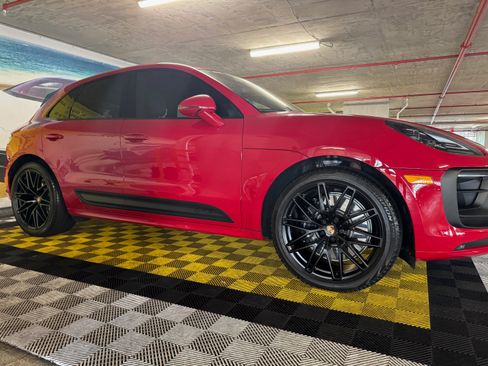 Used 2022 Porsche Macan GTS AWD/4WD image 2