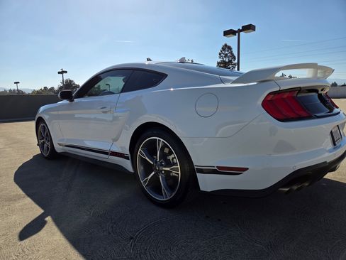 Used 2022 Ford Mustang GT Premium w/ Equipment Group 401A image 5