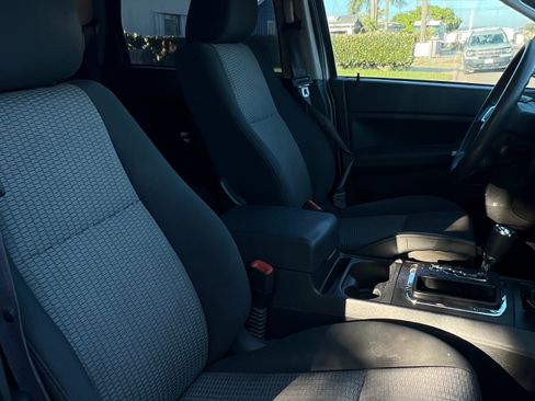 Used 2008 Jeep Grand Cherokee Laredo RWD image 11