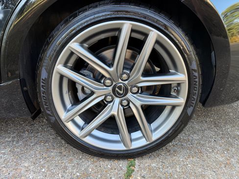 Used 2015 Lexus IS 350 w/ F-Sport Package RWD image 12