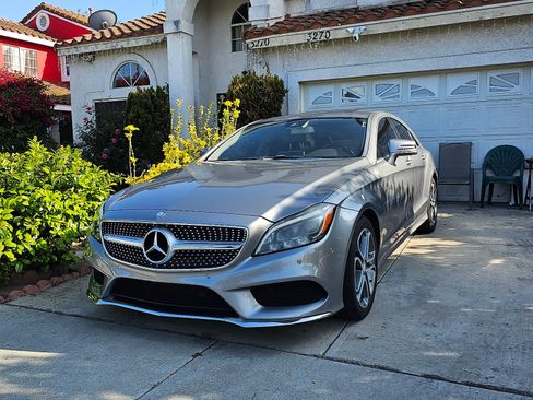 Used 2015 Mercedes-Benz CLS 400 image 1
