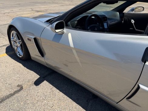 Used 2008 Chevrolet Corvette Coupe RWD image 5