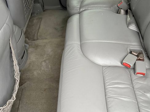 Used 1999 Chevrolet Tahoe Z71 w/ Comfort & Security Pkg image 12