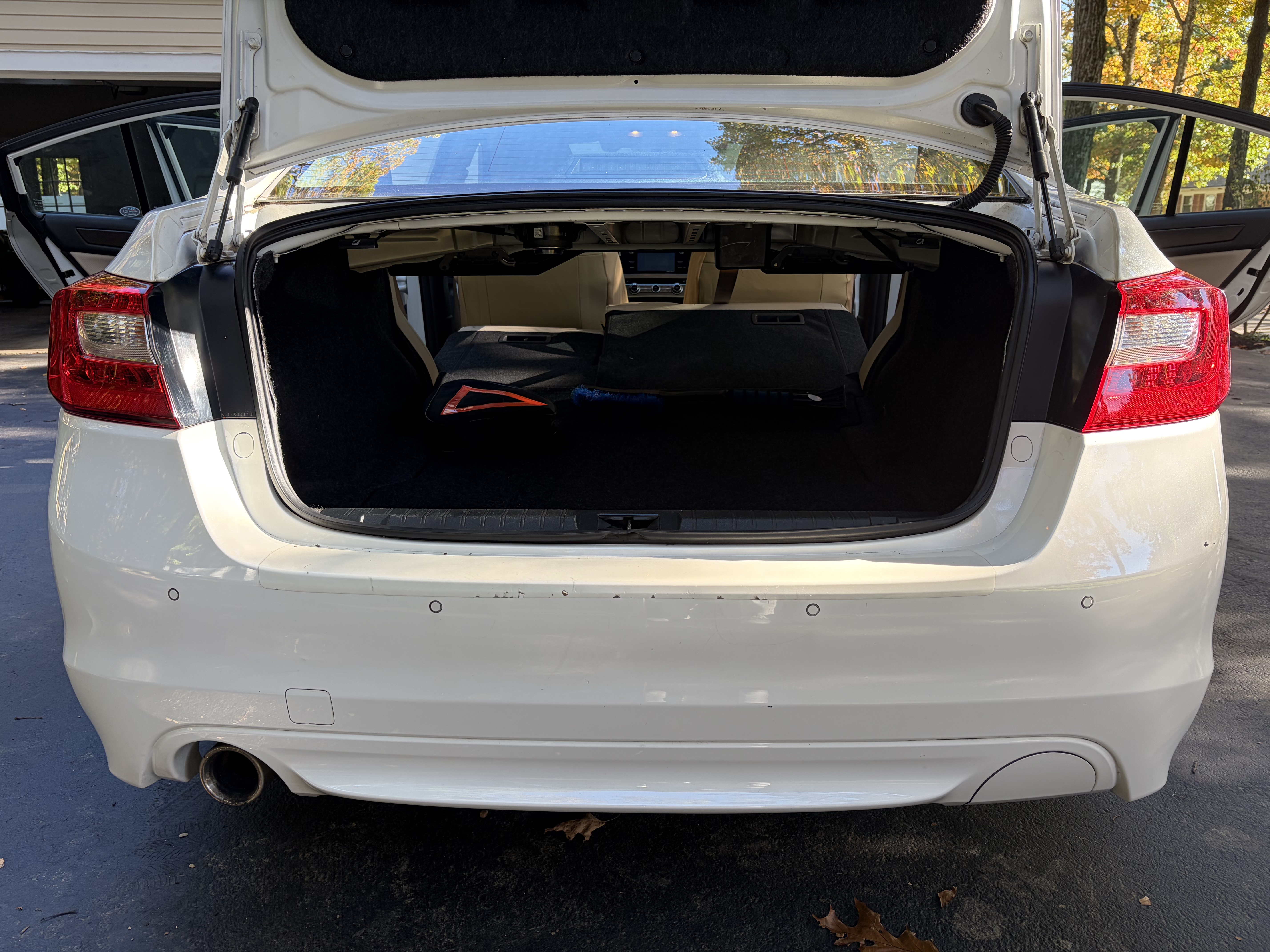 Used 2017 Subaru Legacy 2.5i Limited AWD/4WD image 23