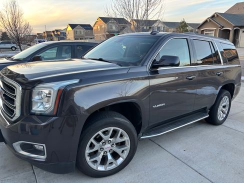 Used 2016 GMC Yukon SLT w/ Open Road Package image 6