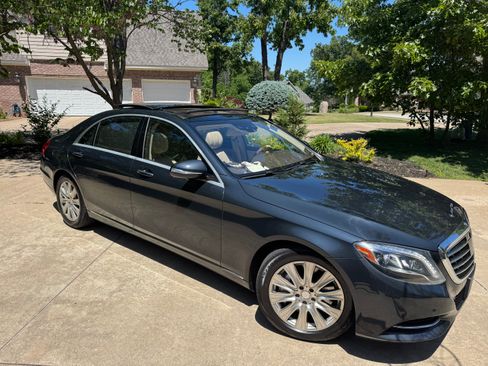 Used 2014 Mercedes-Benz S 550 Sedan image 24