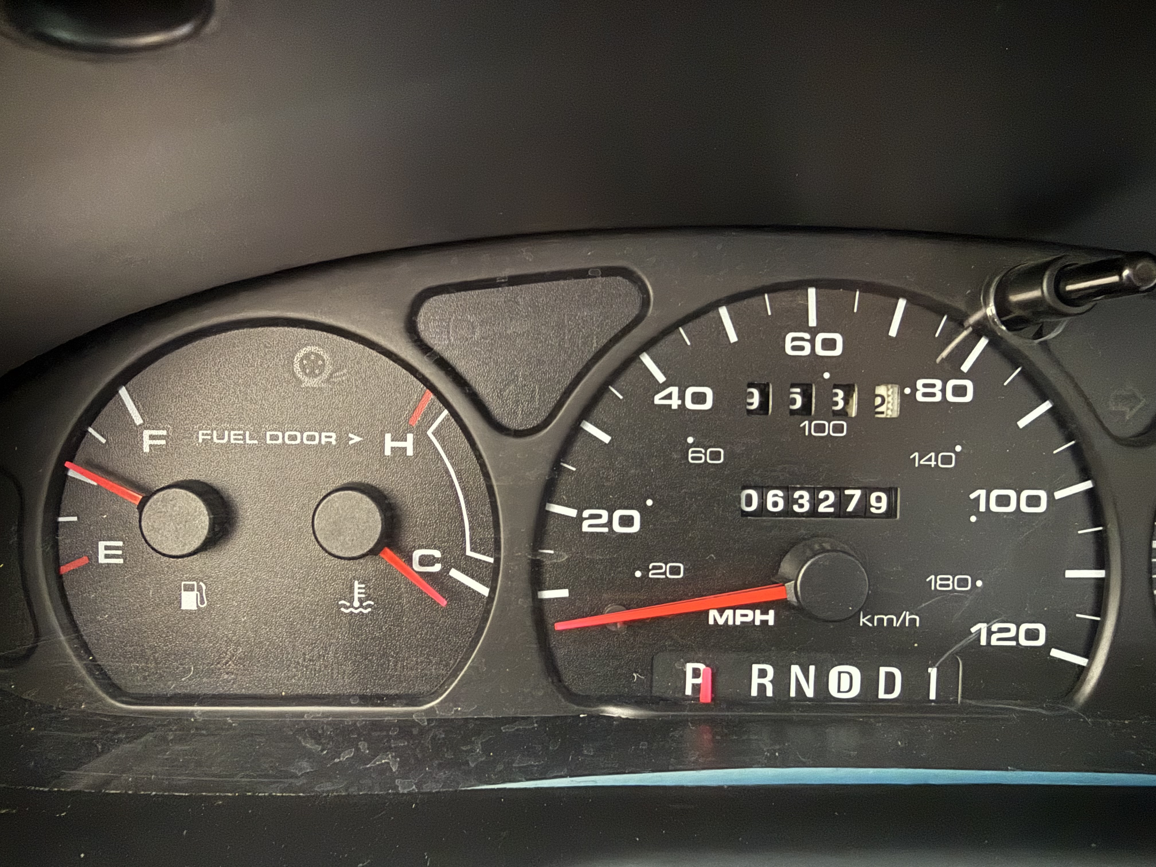 Used 2001 Ford Taurus LX FWD image 8