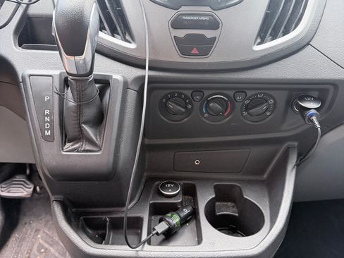 Used 2018 Ford Transit 150 Low Roof w/60/40 Side Door w/R image 16