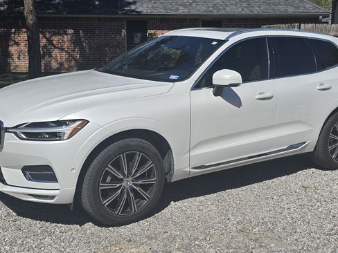 Used 2019 Volvo XC60 T5 Inscription w/ Protection Package Premier image 2