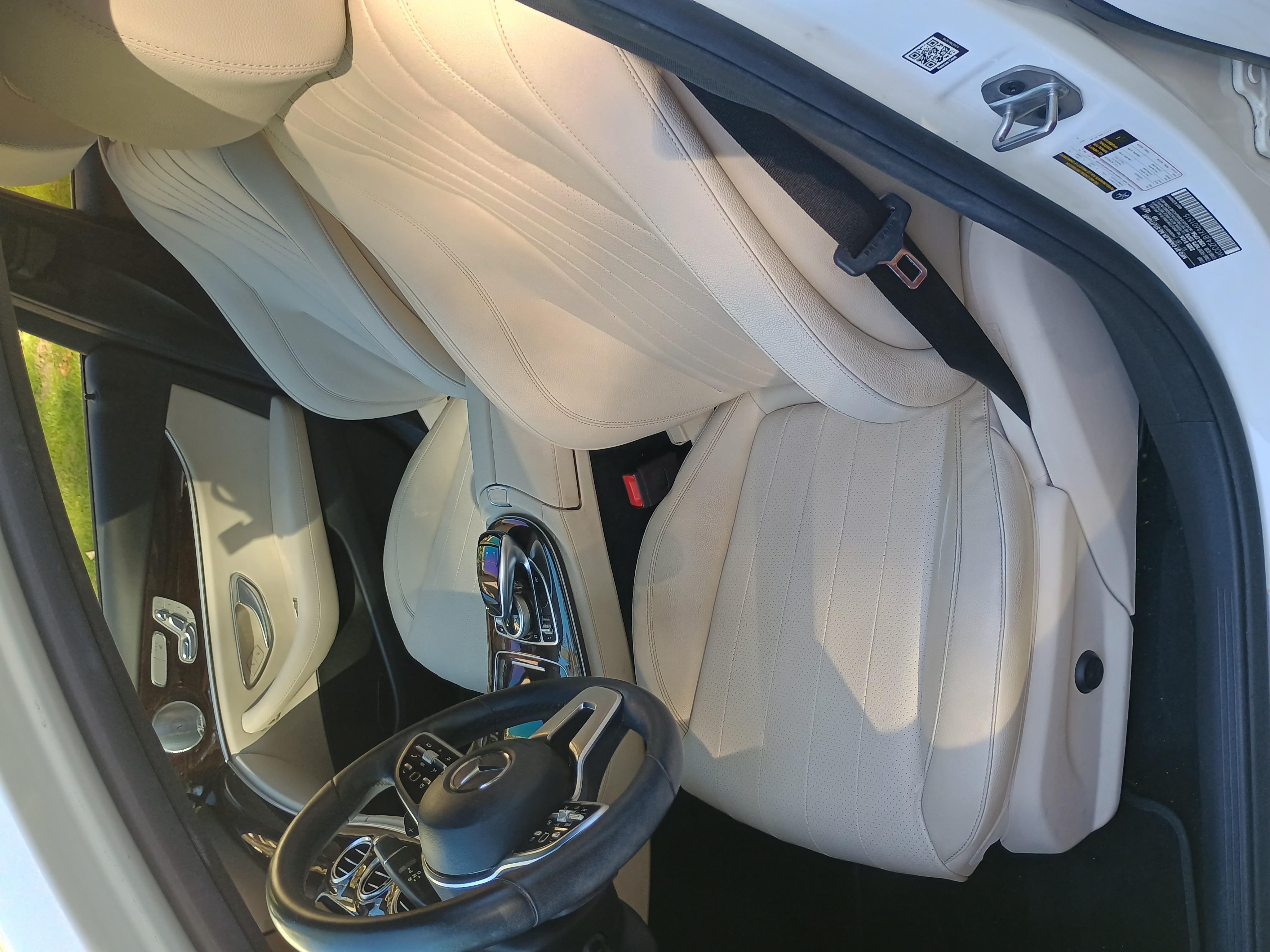 Used 2019 Mercedes-Benz E 300 image 6
