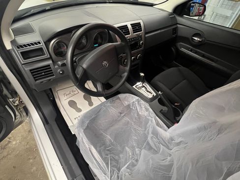 Used 2010 Dodge Avenger SXT image 10