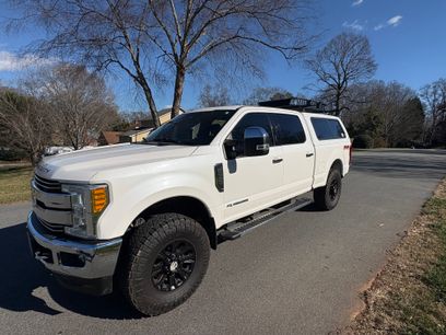 Used 2017 Ford F250 Lariat w/ Chrome Package