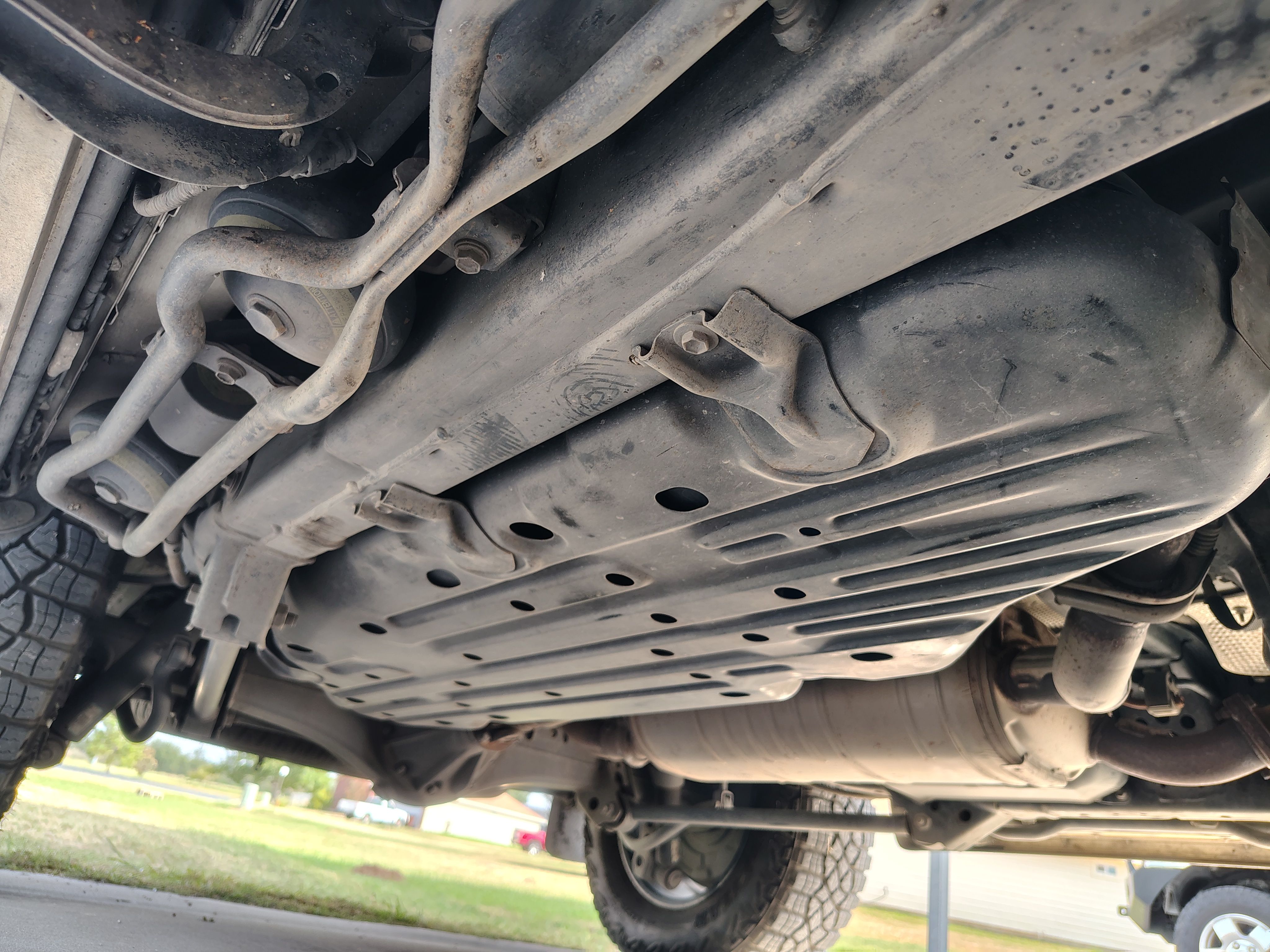 Used 2010 Lexus LX 570 4WD image 22