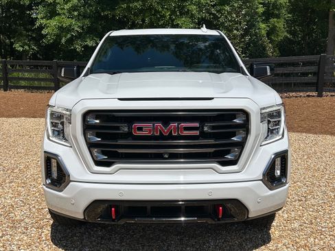 Used 2021 GMC Sierra 1500 AT4 w/ AT4 Premium Package AWD/4WD image 4