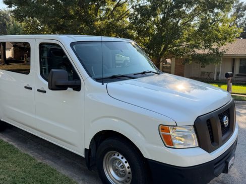 Used 2016 Nissan NV 3500 S w/ Power Package RWD image 19