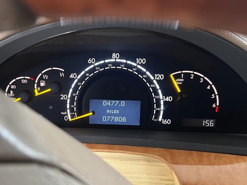 Used 2000 Mercedes-Benz S 500 image 2