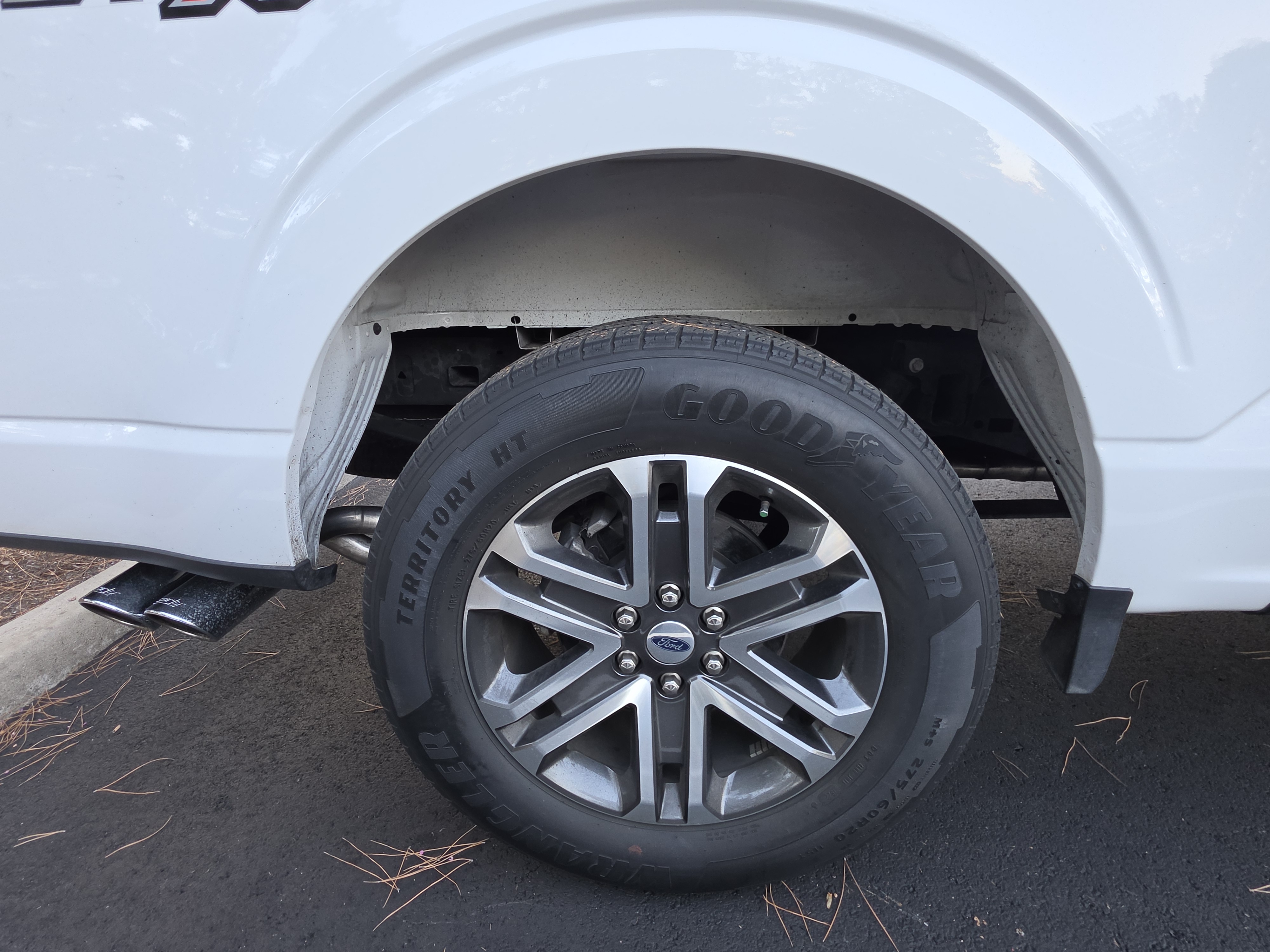 Used 2022 Ford F150 XL w/ STX Appearance Package RWD image 13