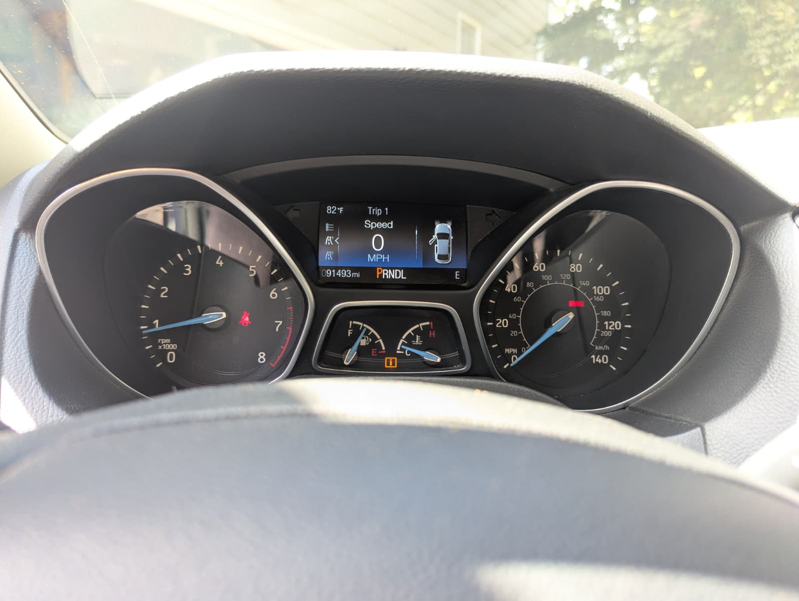 Used 2018 Ford Focus SE FWD image 4