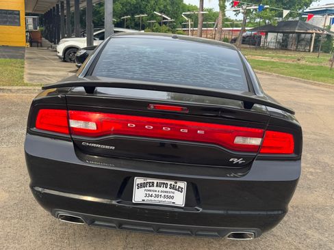 Used 2014 Dodge Charger R/T w/ Blacktop Package image 5