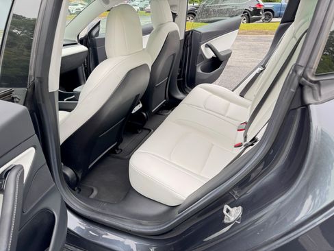Used 2018 Tesla Model 3 Long Range AWD/4WD image 14
