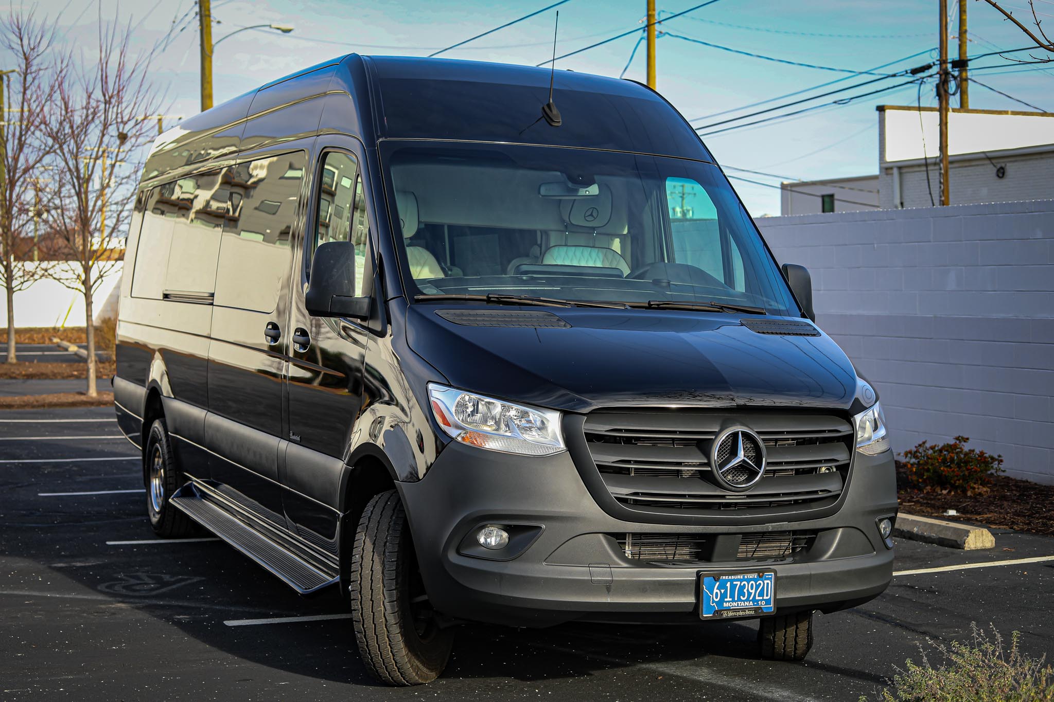 Used 2023 Mercedes-Benz Sprinter 3500 image 1