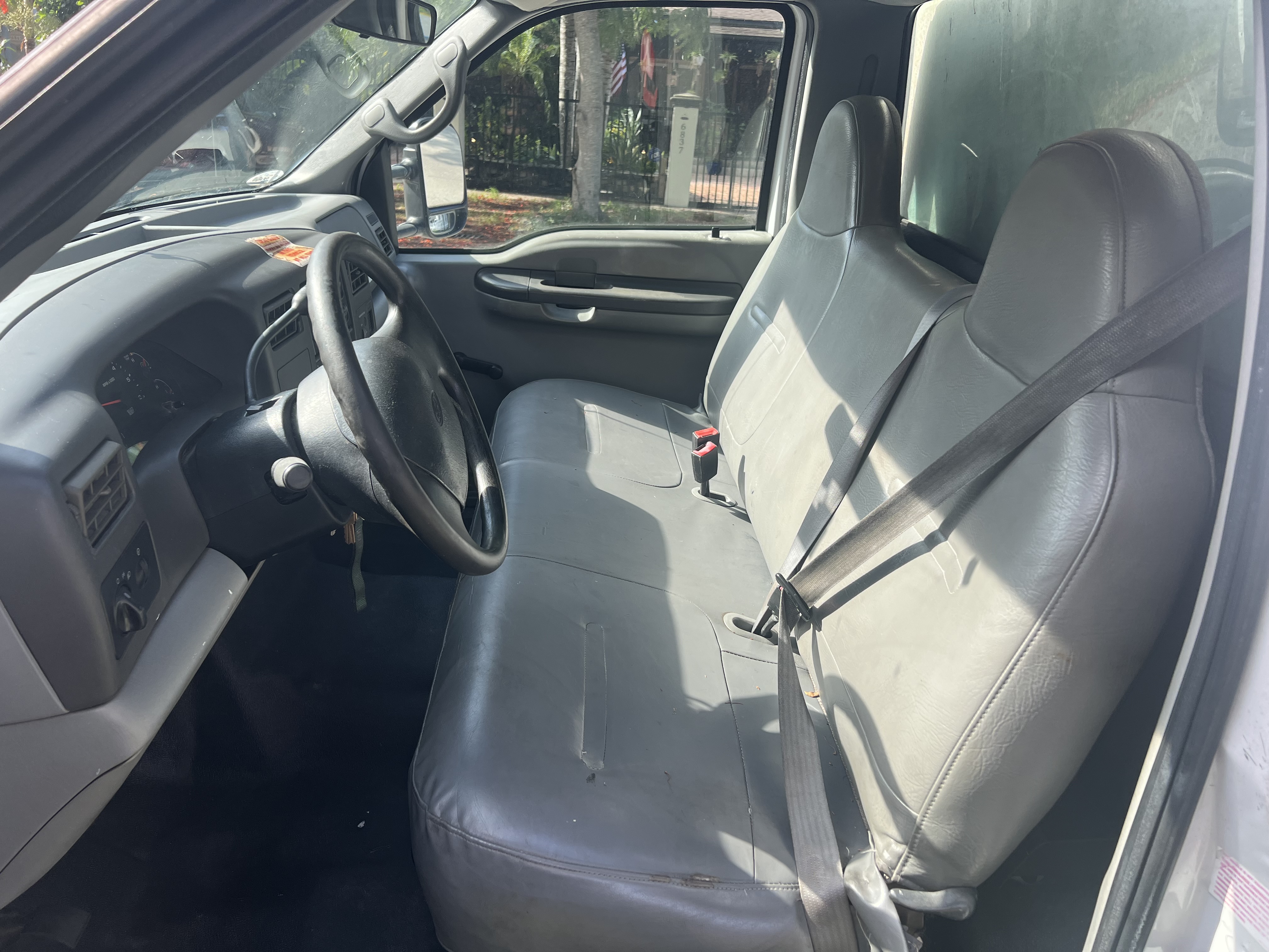 Used 2002 Ford F250 2WD Regular Cab Super Duty image 11