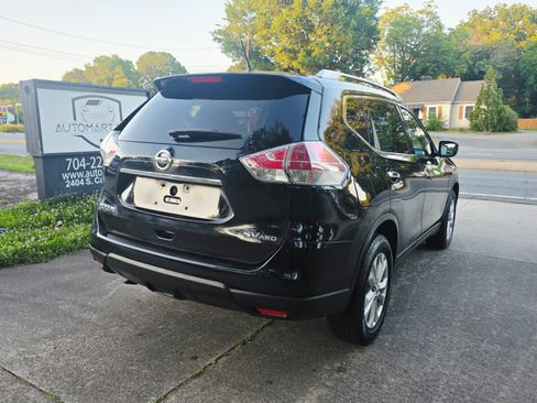 Used 2015 Nissan Rogue SV AWD/4WD image 5