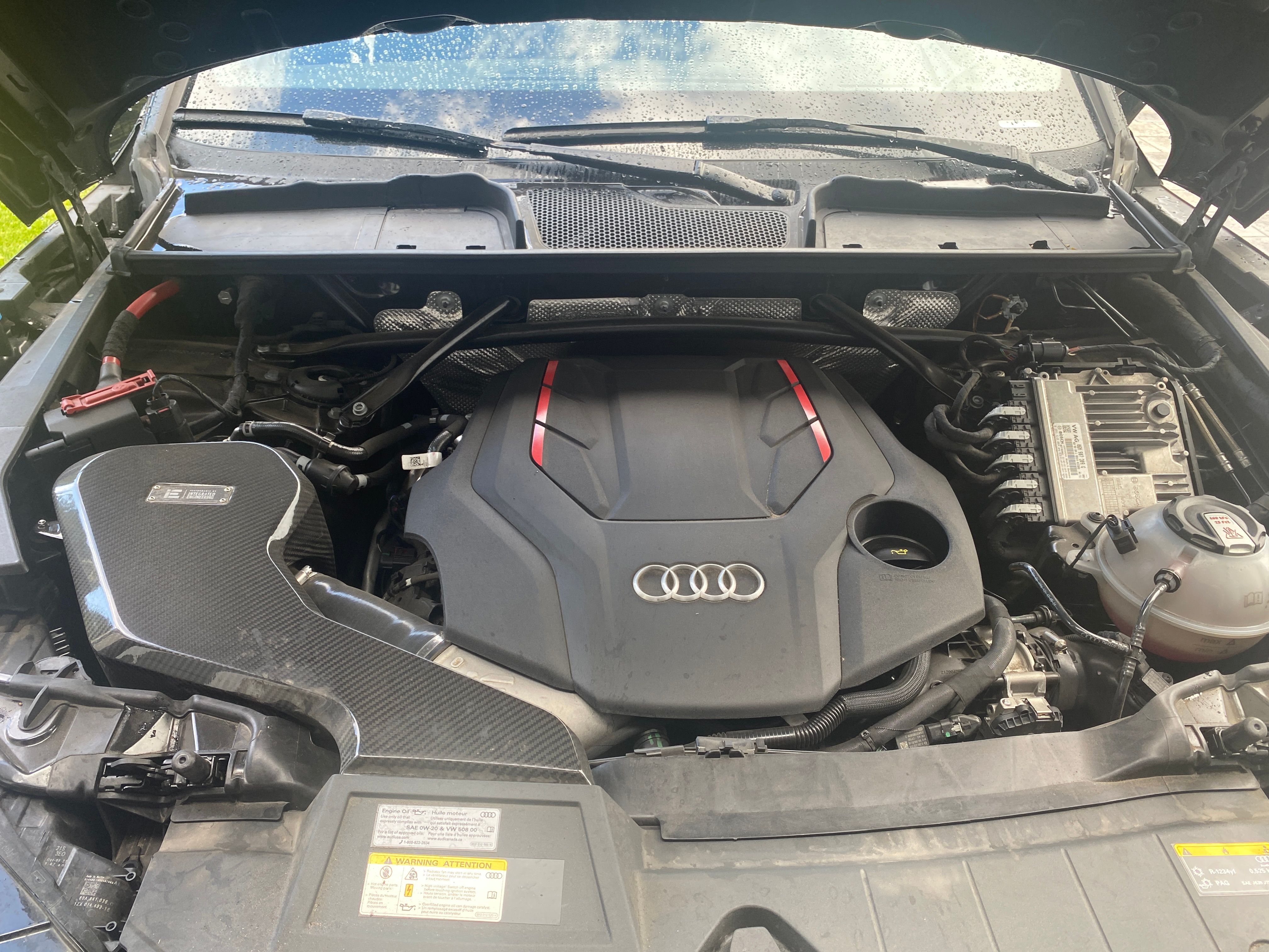 Used 2022 Audi SQ5 Prestige AWD/4WD image 16