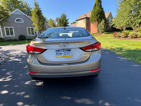 Used 2014 Hyundai Elantra SE w/ Option Group 02 image 5