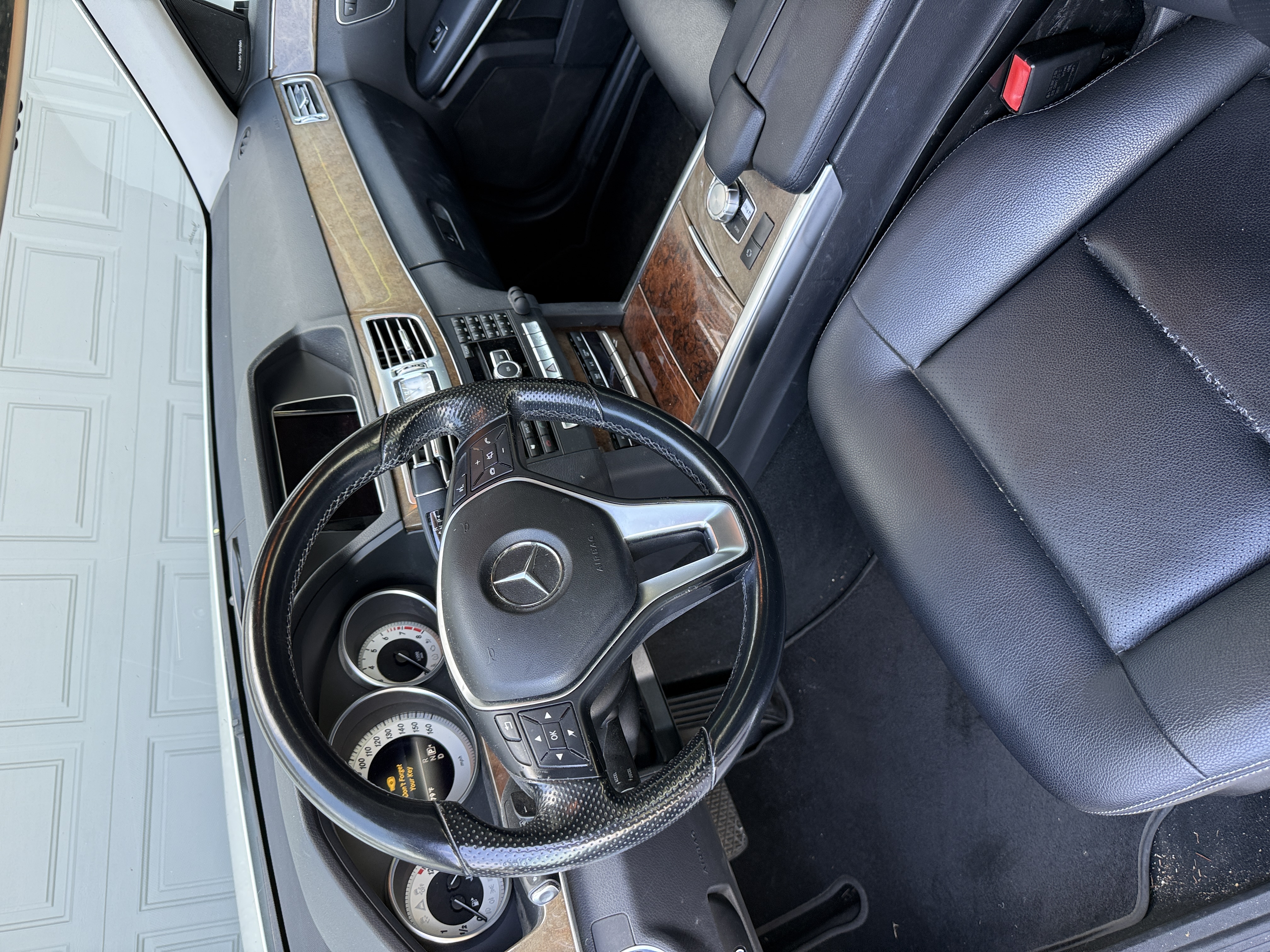 Used 2014 Mercedes-Benz E 350 Sedan image 12