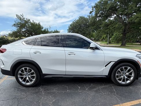 Used 2023 BMW X6 xDrive40i w/ Premium Package AWD/4WD image 6