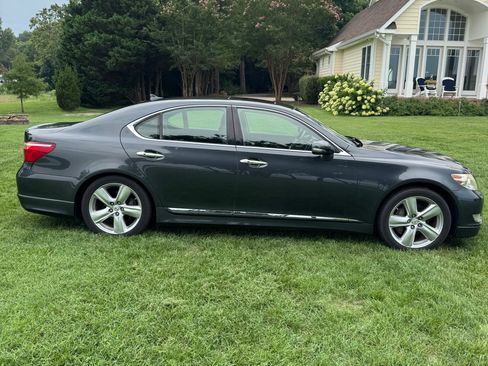 Used 2011 Lexus LS 460 w/ Touring Edition RWD image 8
